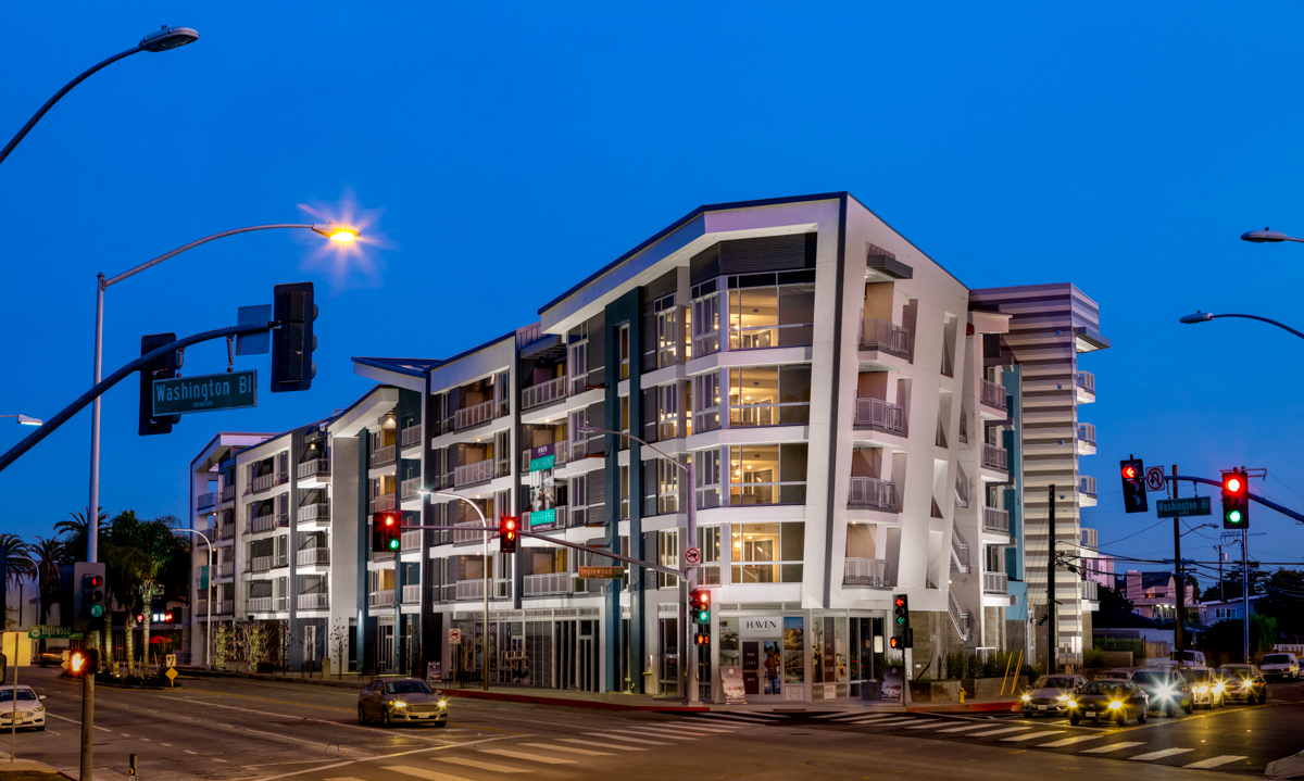 Haven Apartments in Los Angeles, CA - Building Photo