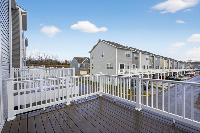 23 Short Br Dr in Ranson, WV - Building Photo - Building Photo