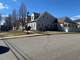 3510 Lafayette Rd in Portsmouth, NH - Building Photo