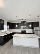 BARONS PARK in Fredericksburg, TX - Building Photo