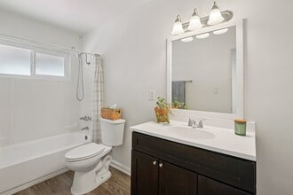 Imperial Palms Apartments in Norwalk, CA - Building Photo - Building Photo