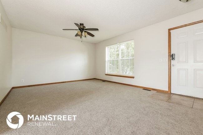 809 E 15th St in Kearney, MO - Building Photo - Building Photo