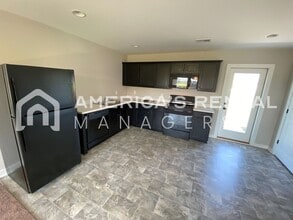 145 Sunlight Cr in Talladega, AL - Building Photo - Building Photo