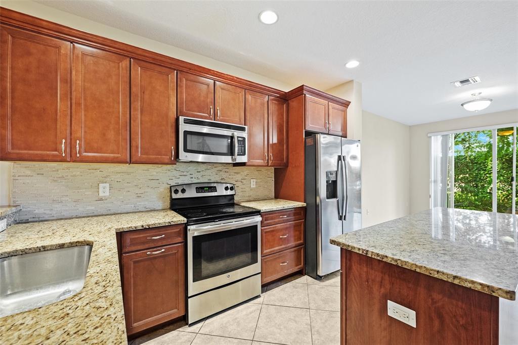 5213 SW 78th Ter, Unit 5213 in Davie, FL - Building Photo