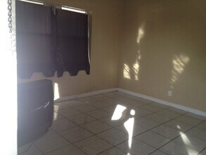 1335 NW 8th Ave in Fort Lauderdale, FL - Building Photo - Building Photo