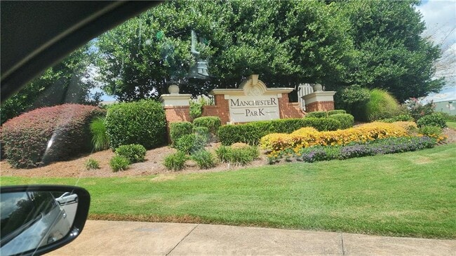 3690 Ridgefair Dr in Cumming, GA - Foto de edificio - Building Photo