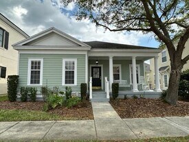 1005 Wiregrass St in Kissimmee, FL - Building Photo