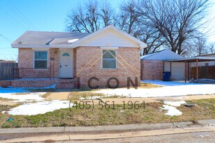 146 N El Reno Ave in El Reno, OK - Building Photo