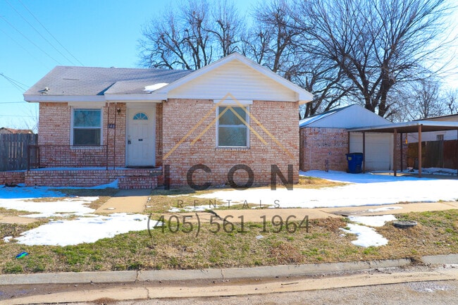 property at 146 N El Reno Ave