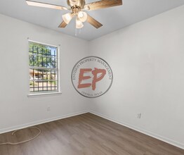 2017 Broadway St in Waco, TX - Building Photo - Building Photo