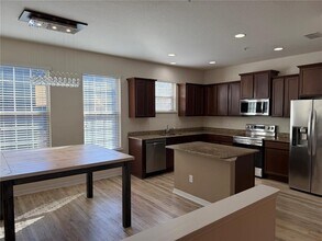 4205 Regal Town Ln in Lake Mary, FL - Building Photo - Building Photo