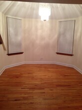 3755 N Christiana Ave, Unit 2 in Chicago, IL - Building Photo - Building Photo