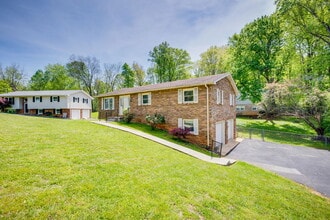 146 Old Mill Rd in Church Hill, TN - Building Photo - Building Photo