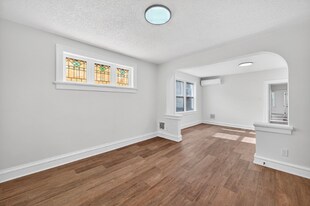 5803 S Kingshighway Blvd in St. Louis, MO - Building Photo