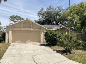 521 Carlsbad Dr in Kissimmee, FL - Building Photo
