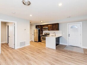 2223 W 21st St in Chicago, IL - Building Photo - Building Photo