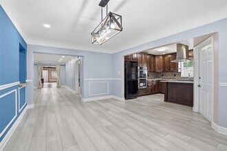 2121 Park St N in St. Petersburg, FL - Building Photo - Building Photo