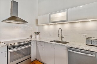 1410 Gratiot Ave in Detroit, MI - Building Photo - Building Photo