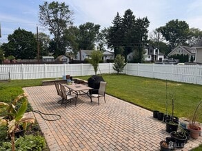 21 Van Syckle Blvd in South Bound Brook, NJ - Building Photo - Building Photo