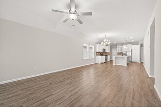 6823 Escondido Dr in Arcola, TX - Building Photo - Building Photo