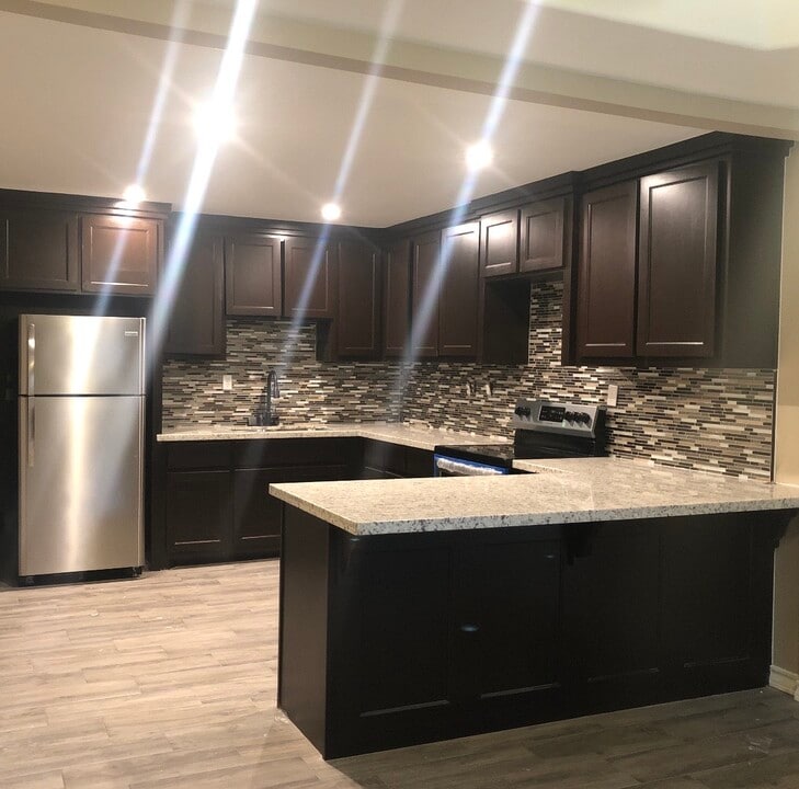 1405 Orlando St, Unit orlando b in Edinburg, TX - Foto de edificio