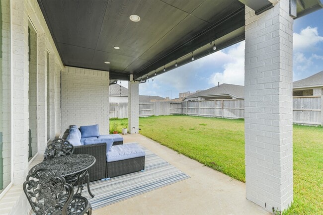 property at 19319 Wild Sabino Wy