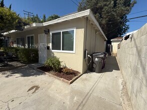 3525 E 15th St in Long Beach, CA - Foto de edificio - Building Photo