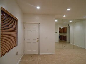 730 W 4th St in Long Beach, CA - Building Photo - Building Photo