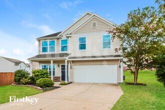 5695 Saint Adriens Way in Concord, NC - Building Photo - Building Photo