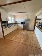 852 Wahinani St in Pearl City, HI - Building Photo - Building Photo