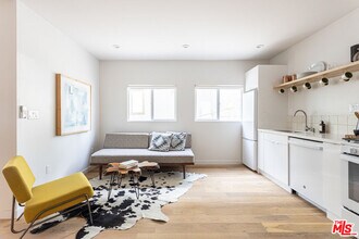 1946-1944 Preston Ave in Los Angeles, CA - Building Photo - Building Photo