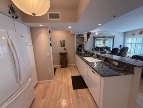 3806 Gulf of Mexico Dr in Longboat Key, FL - Building Photo - Building Photo