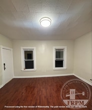 90 Montaup St in Fall River, MA - Building Photo - Building Photo