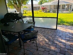 3604 SW 6th Pl in Cape Coral, FL - Building Photo - Building Photo