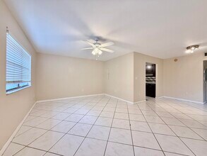 139 Tuscany Ln in Delray Beach, FL - Foto de edificio - Building Photo