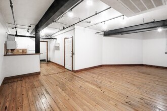 1011 Wood St in Houston, TX - Building Photo - Building Photo