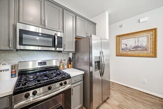 6913 New York St in Houston, TX - Building Photo - Building Photo