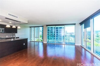 1837 Kalakaua Ave in Honolulu, HI - Building Photo - Building Photo