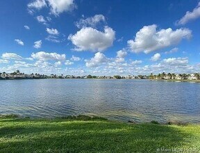 800 Independence Dr-Unit -800I in Homestead, FL - Building Photo - Building Photo