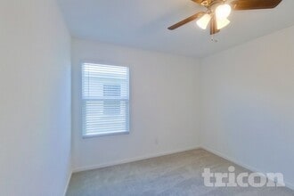 807 Ginkgo Wy in Princeton, TX - Foto de edificio - Building Photo