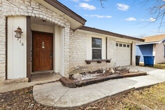 4718 Casa Oro St in San Antonio, TX - Building Photo - Building Photo