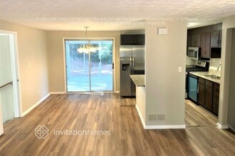 4669 S Landing Dr in Marietta, GA - Foto de edificio - Building Photo