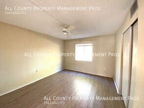 2605 Pine Lake Terrace in Sarasota, FL - Building Photo - Building Photo