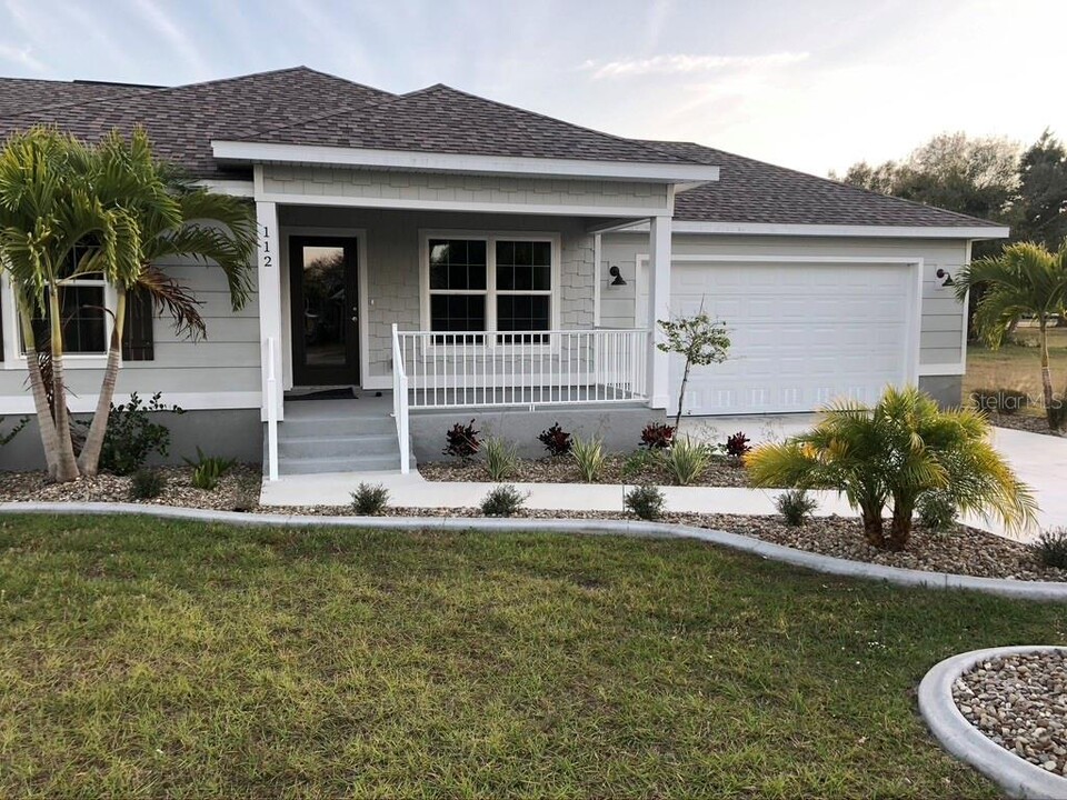 399 Carmalita St in Punta Gorda, FL - Building Photo