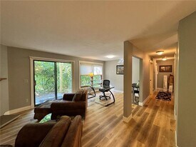 15565 26th Ave N in Minneapolis, MN - Building Photo