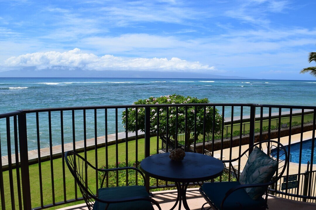 4471 Lower Honoapiilani Rd in Lahaina, HI - Building Photo