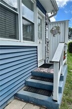 54 Hartford Ave in Old Saybrook, CT - Building Photo - Building Photo