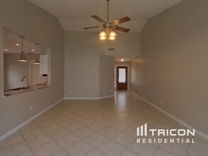 577 Whittingham Pl in Lake Mary, FL - Foto de edificio - Building Photo
