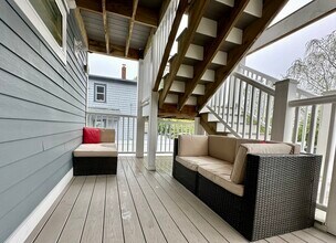 222 Roslindale Ave, Unit 2 in Boston, MA - Building Photo - Building Photo