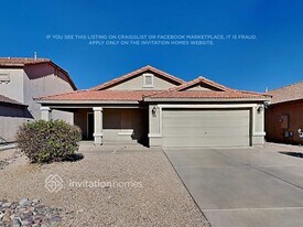 2114 E Caspian Way in San Tan Valley, AZ - Building Photo